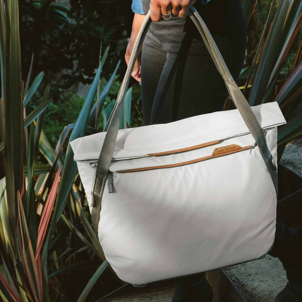 Bolso Everyday Peak Design Tote 15L - Bone