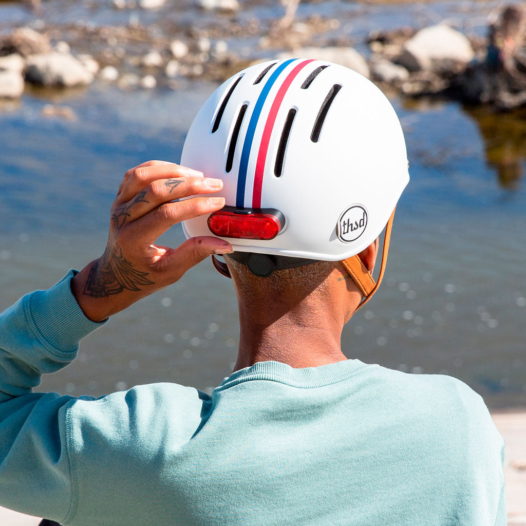 Luz Magnética para Casco Thousand Heritage 2.0