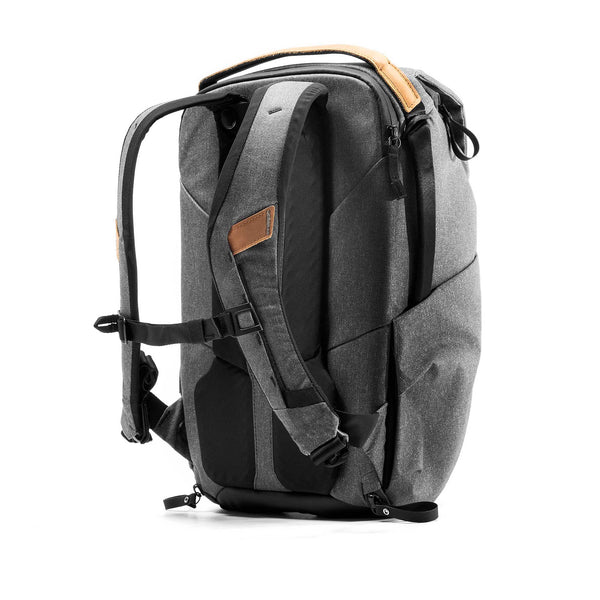 Mochila Everyday Peak Design 20L - Charcoal