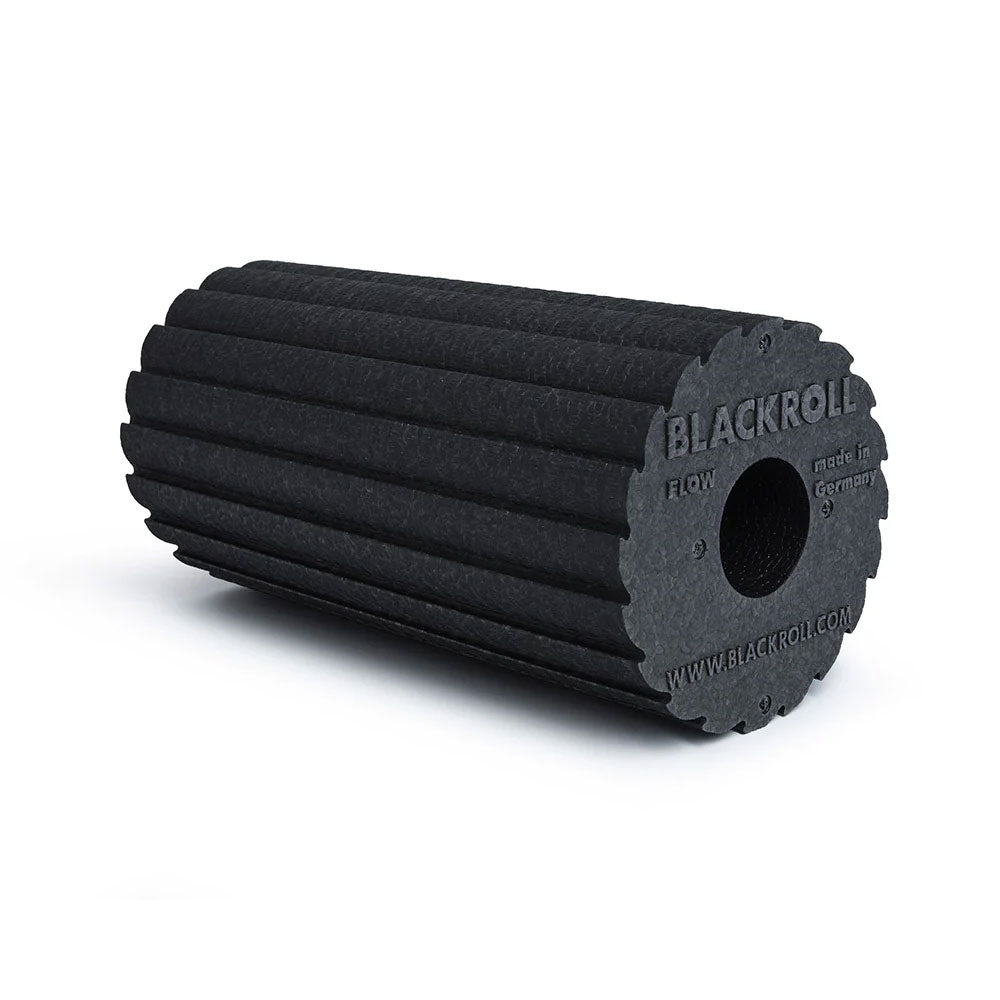 Rodillo de Espuma con Ranuras Direccional para Automasaje y Recuperación – Blackroll Flow