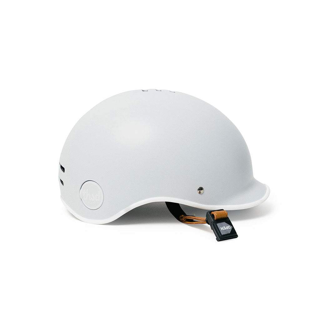 Casco Thousand Arctic Grey - W&W Movilidad para tu ciudad