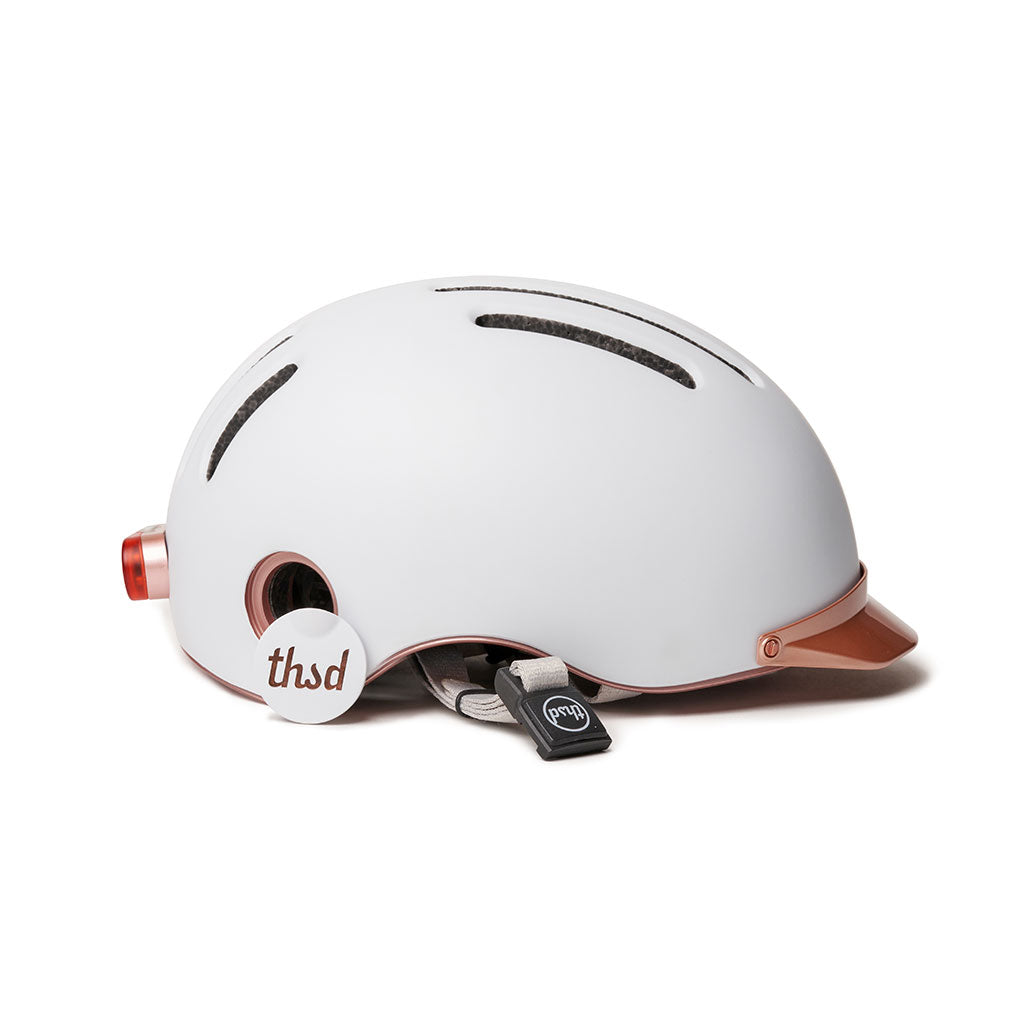 Casco Thousand Chapter Supermoon White - W&W Movilidad para tu ciudad