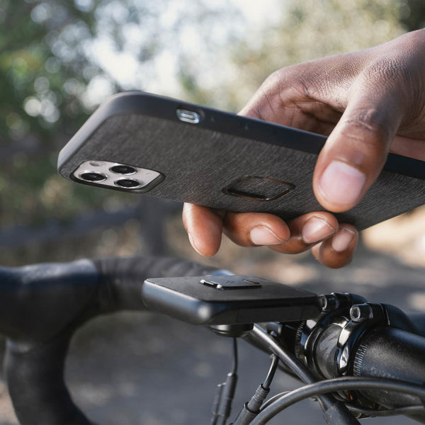 Funda para iPhone con tecnología SlimLink™ Peak Design